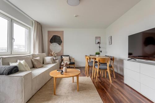 Global Living - Design Apartments I Terrace I Kitchen I Smart-TV I Parking space I München, Munich