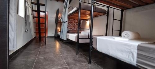 Bed in 6-Bed Mixed Dormitory Room with private bathroom image 8