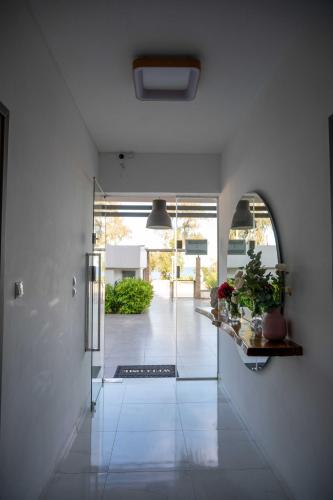 สวน, Finikas Suites & Apartments Airport By Airstay in สนามบินนานาชาติกรุงเอเธนส์