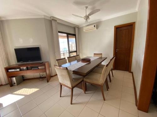 Apt no guaruja a 3 min a pe da praia das Asturias near Tombo Beach