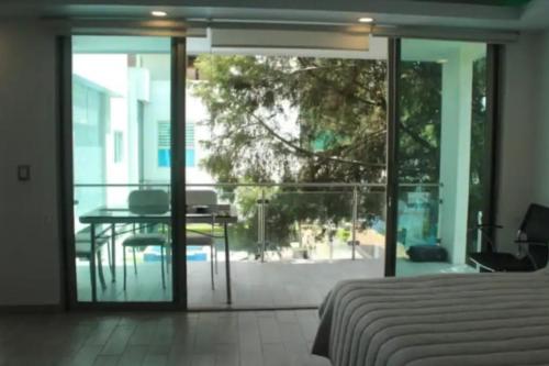 Suite de huéspedes, con alberca