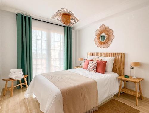 Perla de Mar - Ático con amplia terraza 40m2, piscina y parking en Playa Canet