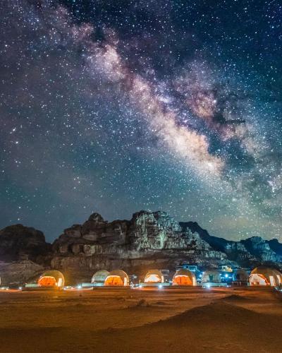 Wadi Rum Jeep Tours & Bedouin Camp - Salem Road Camp in Ваді Рум
