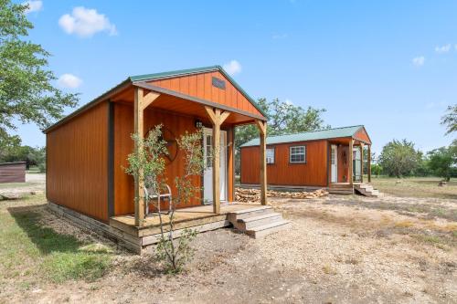 Great Heart Edwards Cabin 2 in Bandera, USA