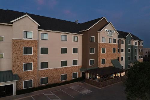 TownePlace Suites Dallas DeSoto - image 14