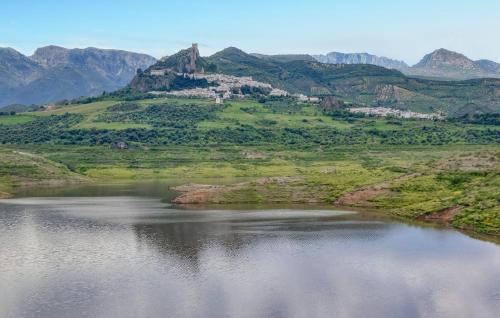 Nice Home In Algodonales With Wifi gîte à louer Coripe