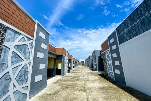 Exterior view, Casanova Inn in Capas