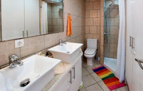 Two-Bedroom Apartment image 9