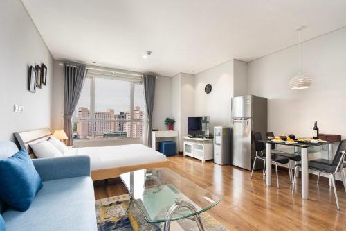 Lancaster Ho Chi Minh Serviced Apartment Official Room Type - Deluxe Double Studio