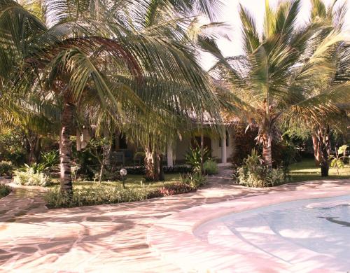 Išorė, Baobab Village in Watamu