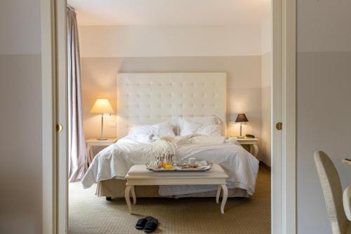 Suite with Balcony image 3