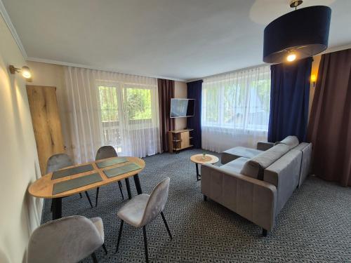 Apartment image 6