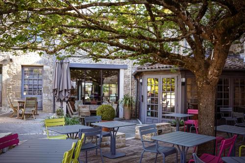 Létesítmények, Logis Hostellerie de l'Abbaye in Celles Sur Belle