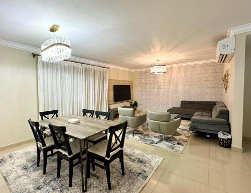 Ocean Blue Apartments - main image