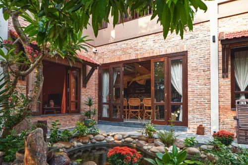 Fish Lantern House An Bang beach, Hoi An (photo 7)