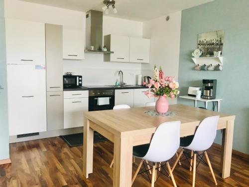 NEU! TOP Apartment! 7km Saarbruecken! Terrasse, Garten! in ซัลซ์บาค