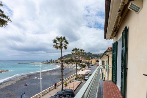 Mada e Leo, Imperia (foto 2)