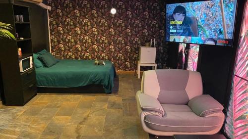 Bali Logement privatif avec Jacuzzi in 拉瓦勒特迪瓦