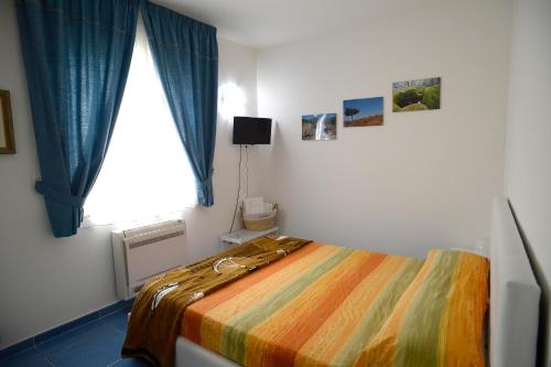 Double Room with Private External Bathroom