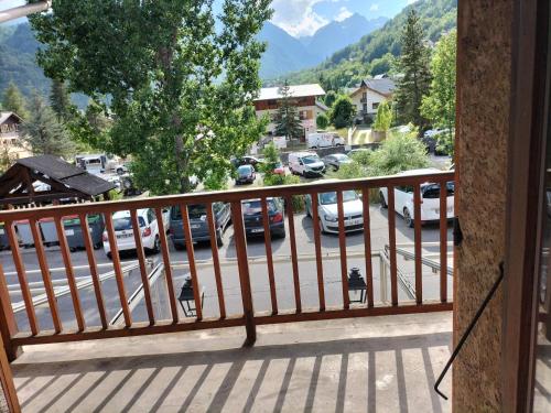 Erkély/terasz, Chambre Triple avec Balcon et Salle de Bains Privative 4 in Vallouise