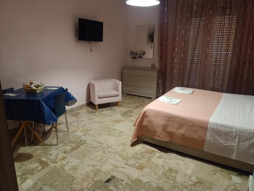 Clotilde, Bisceglie (foto 2)