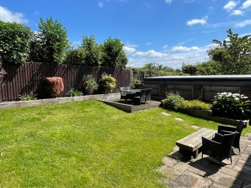 Spacious four bed detached home in Nottingham in 蓋德靈