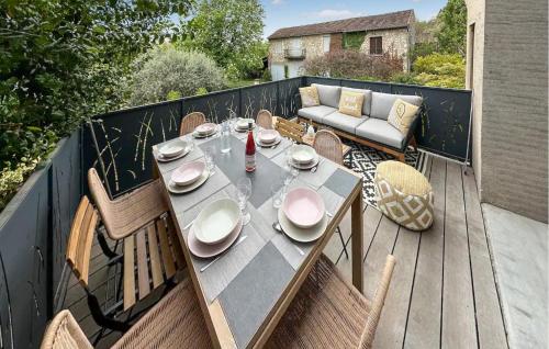 3 Bedroom Amazing Home In Goudargues gîte à louer Goudargues