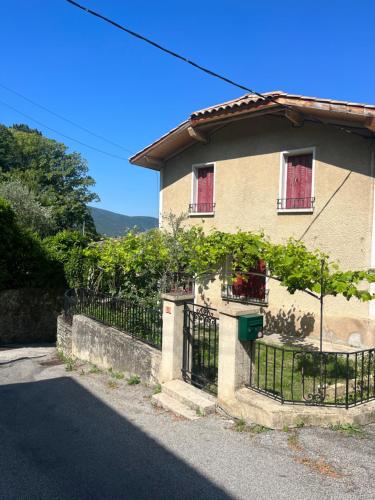Maison La vieille vigne gîte à louer Dieulefit
