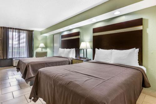 Clarion Inn International Drive - image 9
