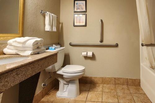 Shakopee Inn - image 8