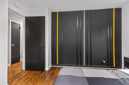 Spotless Home With Many Activities Great Location in Royal Oak, USA