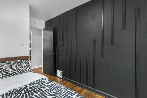 Spotless Home With Many Activities Great Location in Royal Oak, USA