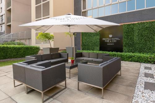 Restaurant, Protea Hotel Fire & Ice! Johannesburg Melrose Arch in Greater Melrose