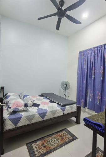 SEMI-D Marfis Homestay SEMI-D Marfis Homestay