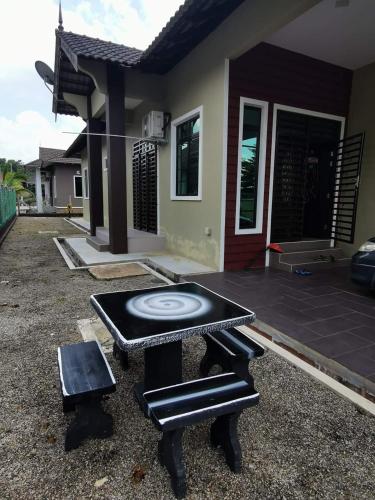 SEMI-D Marfis Homestay SEMI-D Marfis Homestay