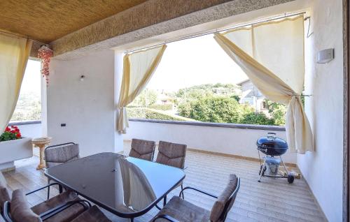  4 Bedroom Stunning Home In Roccadaspide in Roccadaspide
