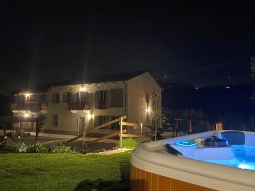 Cà d'Rita Monferrato - Viognier con sauna interna e idromassaggio e piscina esterni (Ca d'Rita Monferrato - Viognier con sauna interna e idromassaggio e piscina esterni) in Vinchio
