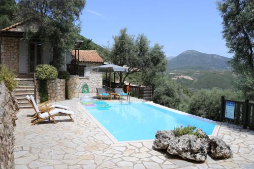 Arriva Villas – khách sạn tại Sivota