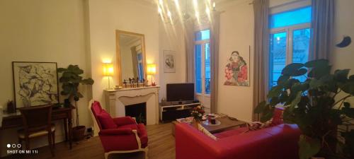 Chez l'habitant, propose Grande chambre Vieux port Marseille, Marseille