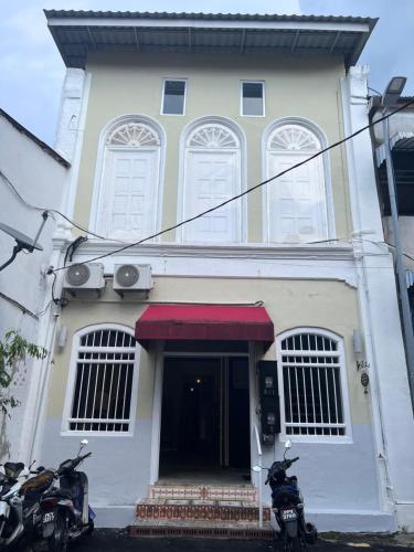 Exterior view, Sunshine House in Penang