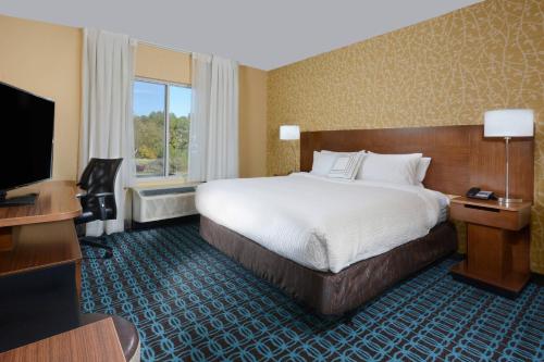 Fairfield Inn & Suites by Marriott Raleigh Capital Blvd./I-540 - main image