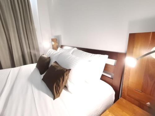 Jasmine AT Docs Place - image 8