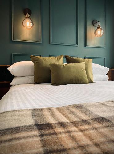 Lochside Guest House - image 10