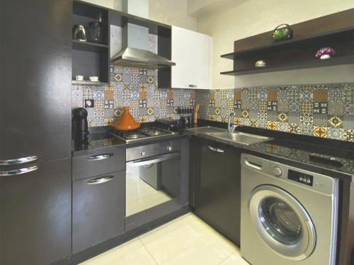 Exterior view, Islan in Swiss City