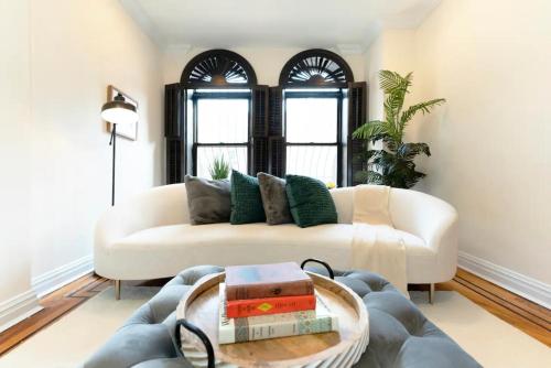 Million Dollar Home Enjoy Large Private Outdoor Space I Tito I in New York, USA