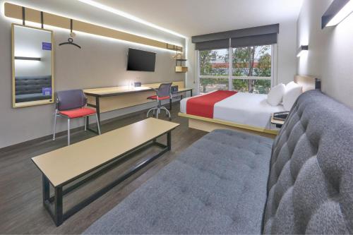 room detail thumbnail 0