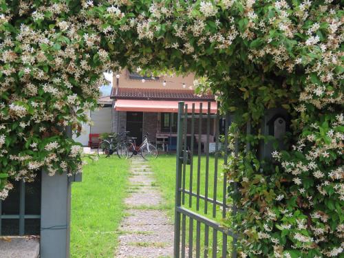  Garda Art&Garden in Volta Mantovana