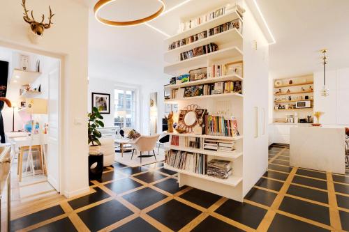 Appartement spacieux et élégant - Grds Boulevards, Paris