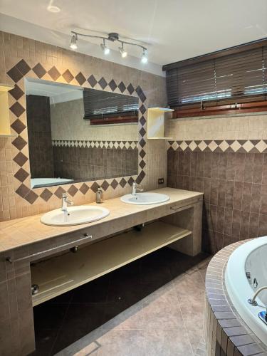 DolceVita Eur2 Luxury Apartament, Roma (foto 8)