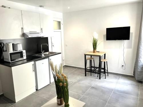 1 Studio Cosy avec WIFI Meulan EN Y in Meulan-en-Yvelines